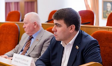 Внеочередное заседание Законодательного Собрания Оренбургской области